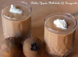 Zapota/Sapodilla/Chikku Milkshake